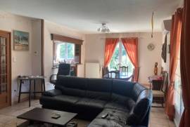 Detached Villa With Garage, Swimming Pool & Pool House
