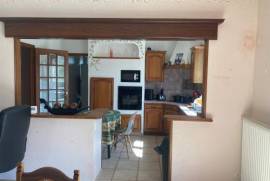Detached Villa With Garage, Swimming Pool & Pool House