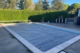 Detached Villa With Swimming Pool