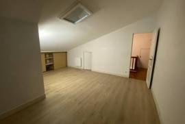 Villa with 4 Bedrooms, Garage, Large Basement