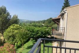 Detached Villa, Swimming Pool, Garage, Parkland Gardens