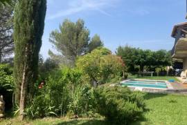 Detached Villa, Swimming Pool, Garage, Parkland Gardens