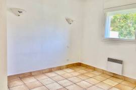 A Lovely Languedocienne Architect Villa With 3 Bedrooms, Garage, Terraces And Courtyard With Pool, O