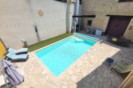 Winegrower's Property With Stone Outbuilding And Swimming Pool