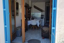 Very Pretty Fisherman's Cottage with Courtyard