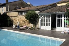 Prestige Property with Pool in Superb Location