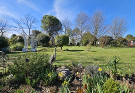 Detached Country House with Pool and Open Views
