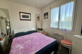 Detached Villa with Studio and Lovely Garden