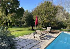 Detached Country House with Swimming Pool and Landscaped Garden