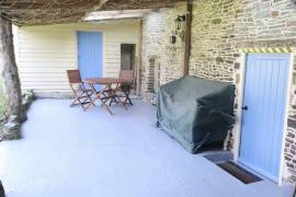 Detached Country House with Large Garden