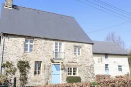 Detached Country House with Large Garden