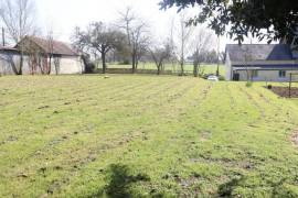 Detached Country House with Large Garden