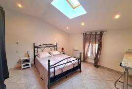 Fully Renovated Manor House, Garage, Spa And Superb Terrace