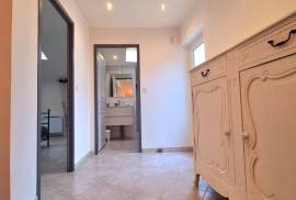 Fully Renovated Manor House, Garage, Spa And Superb Terrace