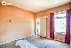 2 bedroom, Terraced bungalow for sale