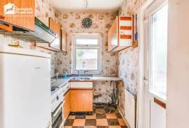 2 bedroom, Terraced bungalow for sale