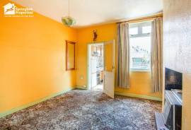 2 bedroom, Terraced bungalow for sale