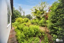 3 bedroom, Detached house for sale