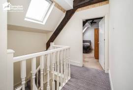 2 bedroom, Flat for sale