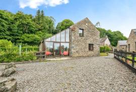 3 bedroom, Barn Conversion for sale