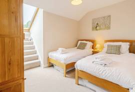 3 bedroom, Barn Conversion for sale