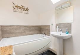 3 bedroom, Barn Conversion for sale