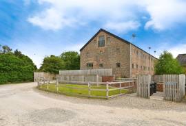 4 bedroom, Terraced House for sale