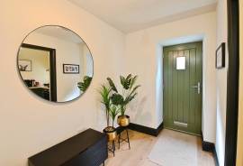 4 bedroom, Terraced House for sale