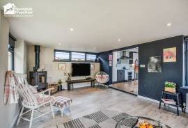 3 bedroom, Detached bungalow for sale