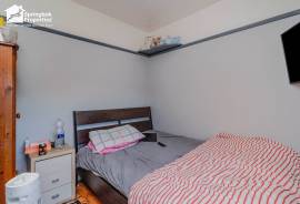 4 bedroom, Terraced House for sale