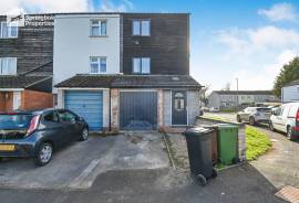 3 bedroom, Terraced House for sale