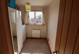 3 bedroom, Detached house for sale