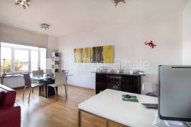 Apartment for rent in Riga, 161.00m2