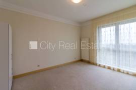 Apartment for rent in Riga, 92.60m2