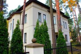 Detached house for sale in Jurmala, 363.00m2