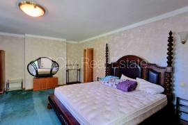 Detached house for sale in Jurmala, 729.60m2