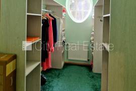 Detached house for sale in Jurmala, 729.60m2