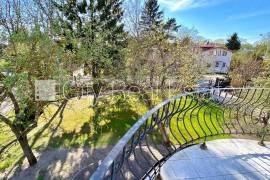 Detached house for sale in Jurmala, 220.00m2