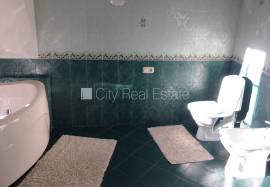 Detached house for sale in Jurmala, 220.00m2