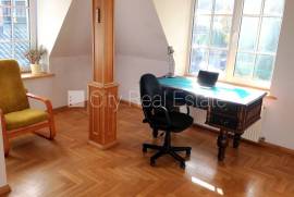 Detached house for sale in Jurmala, 220.00m2