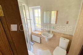 Detached house for sale in Jurmala, 220.00m2