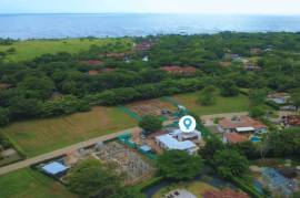Casa Los Feliz: Elegant 4-Bedroom Villa in Hacienda Pinilla's Reserva del Golf