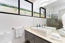 Casa Oasis: Modern Tropical Living Minutes from Tamarindo