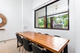 Casa Oasis: Modern Tropical Living Minutes from Tamarindo