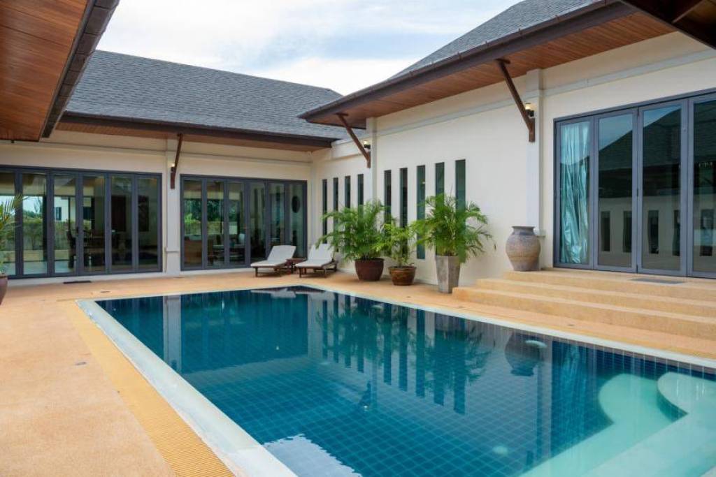 Three Bedroom Private Pool Villa for Sale in Rawai Phuket, less than 10 mins to the beach