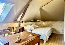 Propriete de charme avec piscine, dependances et vaste terrain - Proche Villefranche-du-Perigord
