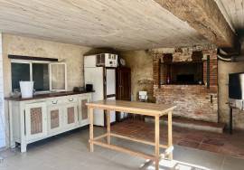 Charmante maison en pierres avec jardin entre Monpazier et Villereal