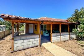 Comfortable house with 2 bedrooms, in Kavarna region, 14 km from Black Sea