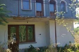 Two-storey villa for sale near the town of Yambol