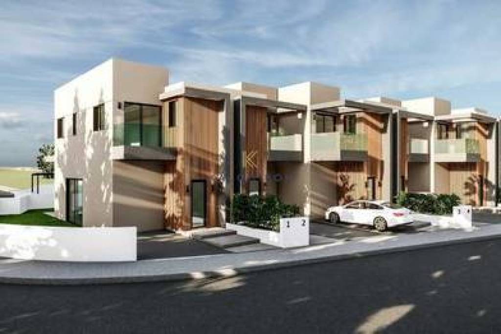 Luxury, Three Bedroom Maisonette for Sale in Alethriko area, Larnaca.